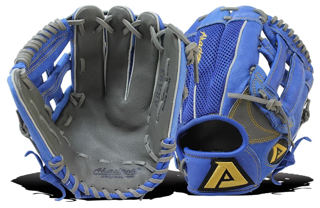 Akadema ARA 93 (11 inch) Infield/Pitcher/Outfield, youth gloves: photo from Akadema