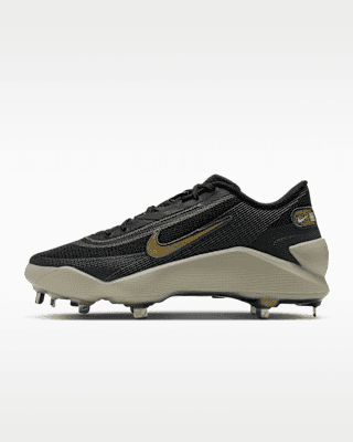 Nike Diamond Showcase MTL, metal cleats: photo from Nike