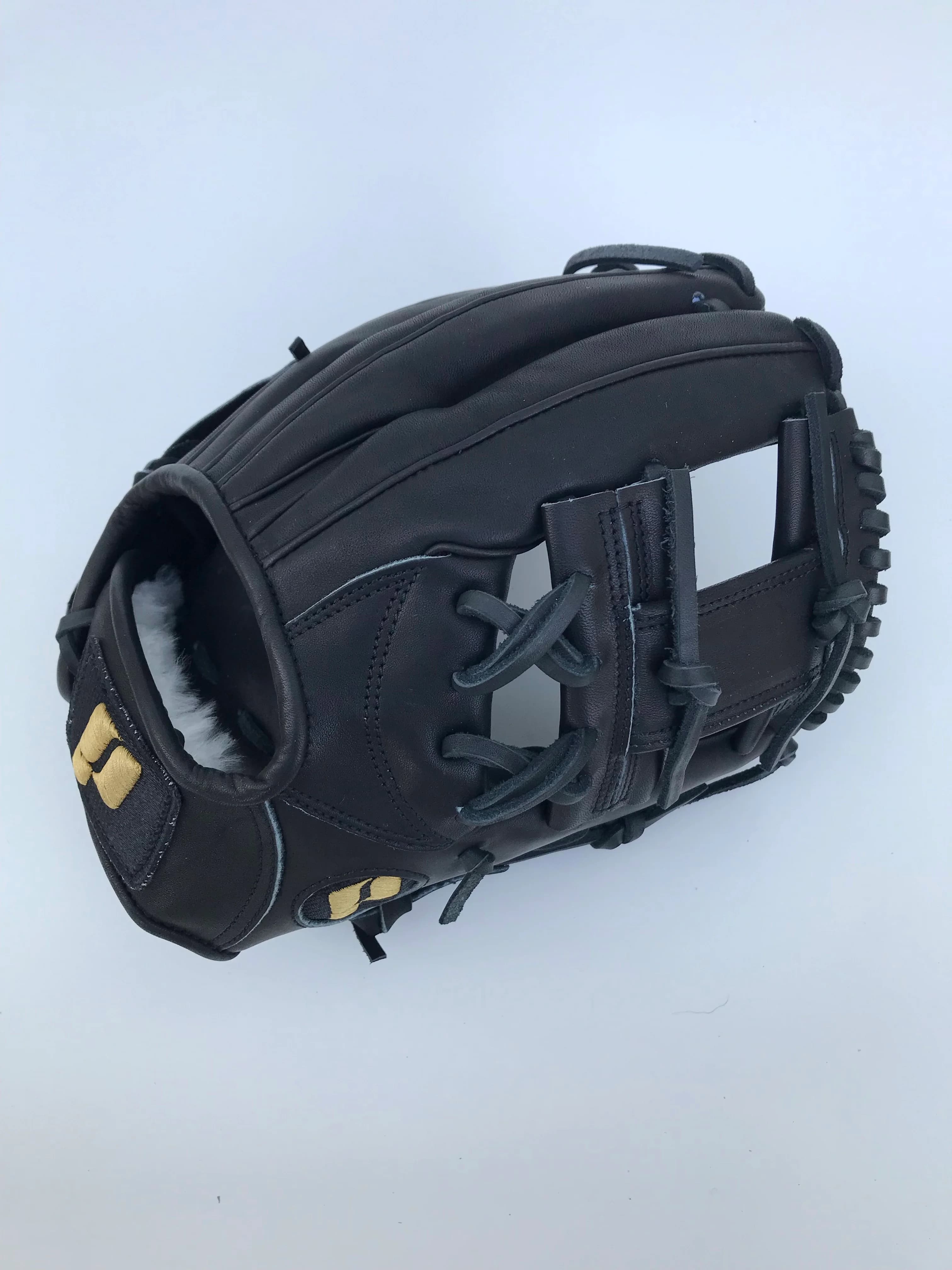Prairie Sticks Infield H Web 11.5" RHT, infield gloves: photo from Prairie Sticks