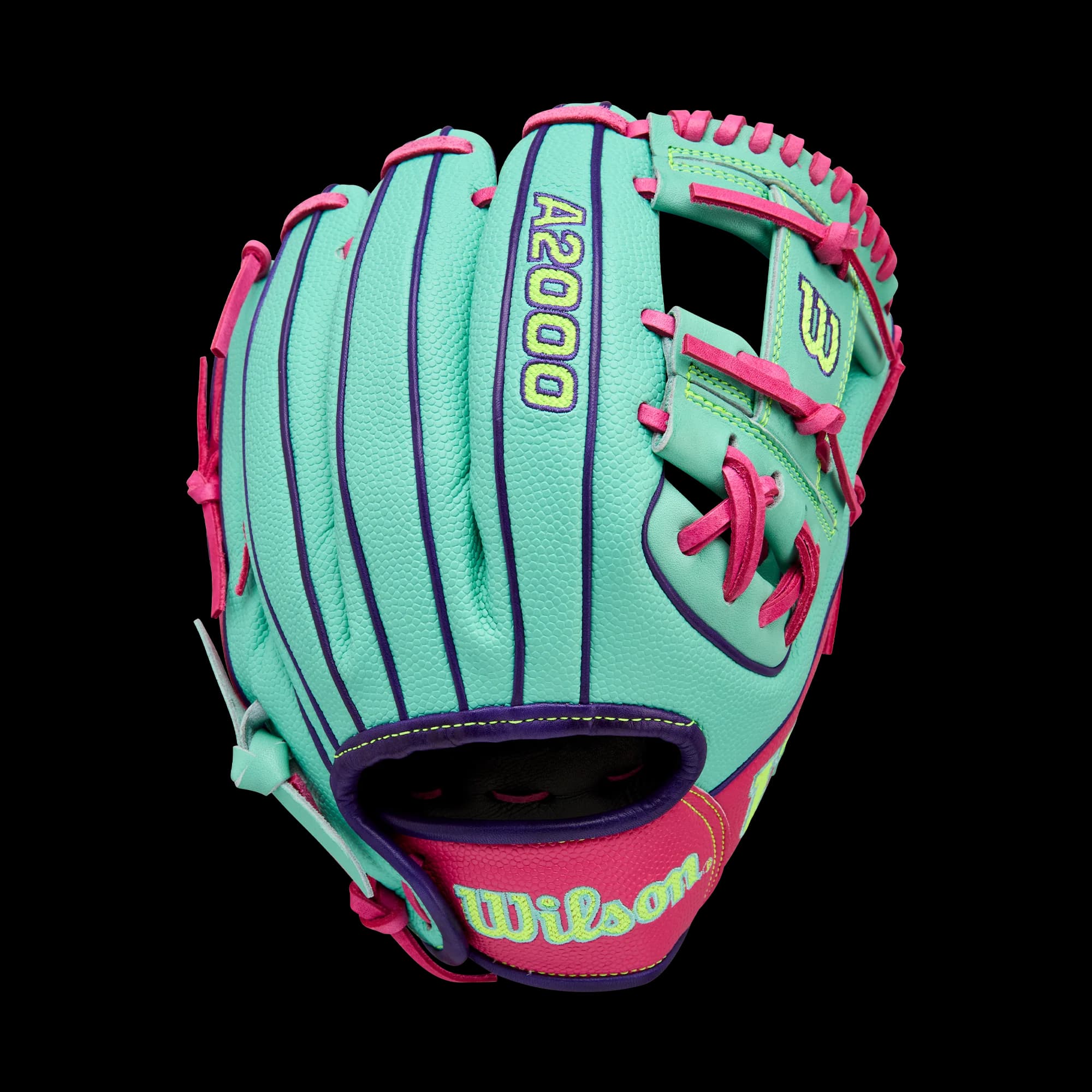 Wilson Fall 2025 A2000® DP15SS 11.5” Infield Baseball Glove, infield gloves: photo from Wilson