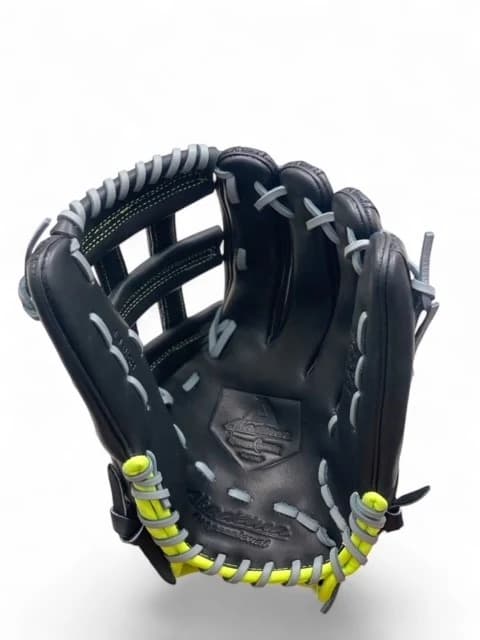Akadema 11.75 inch infield (One-off), infield gloves: photo from Akadema