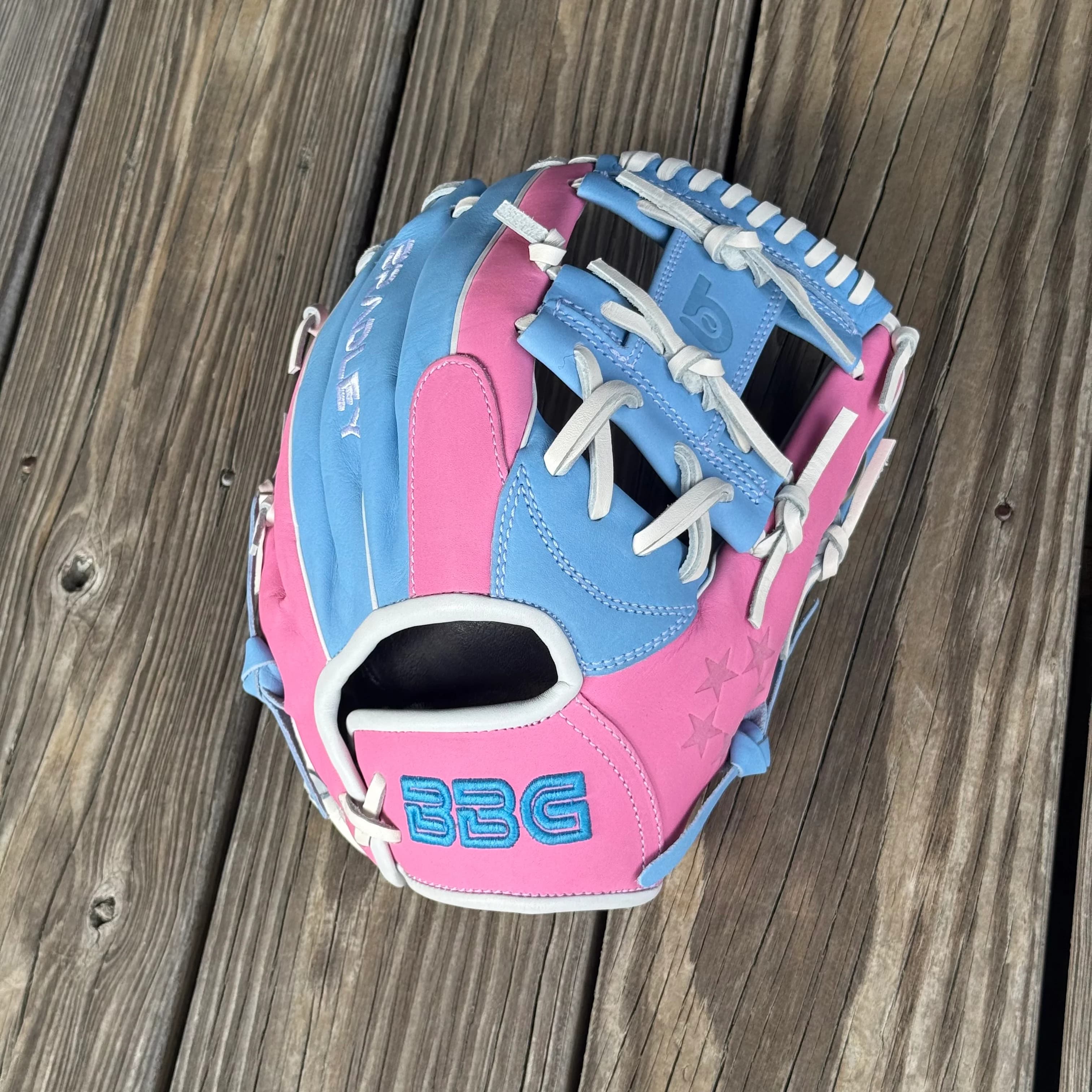 Bradley Gloves I-Web, Next Play 5-Star Limited Edition Pro Kip, Cotton Candy, youth gloves: photo from Bradley Gloves