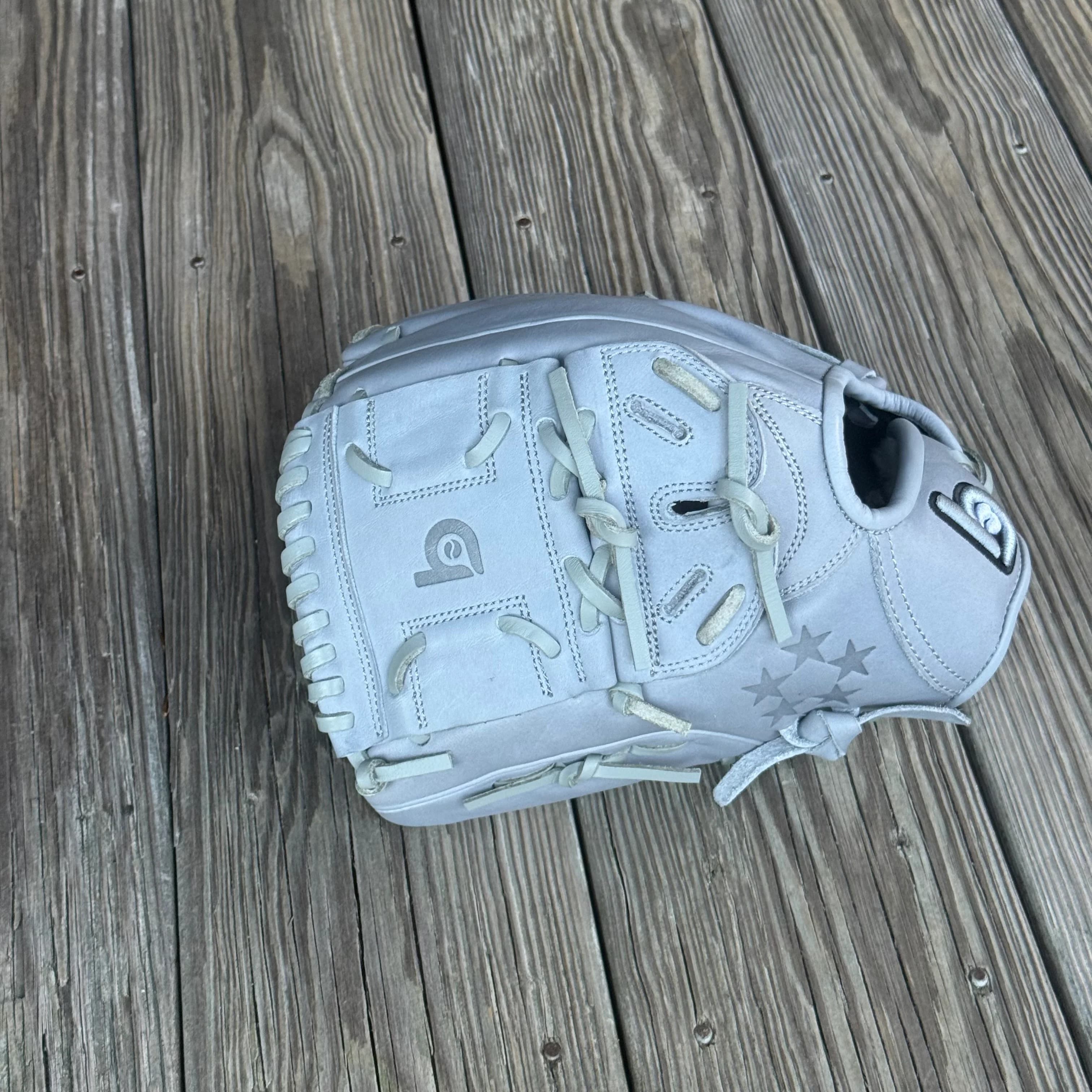 Bradley Gloves Split Solid-Web, Next Play 5-Star Limited Edition Texas Steerhide,5-Star Gun Metal Gray Clearance 20% Off at Checkout, youth gloves: photo from Bradley Gloves