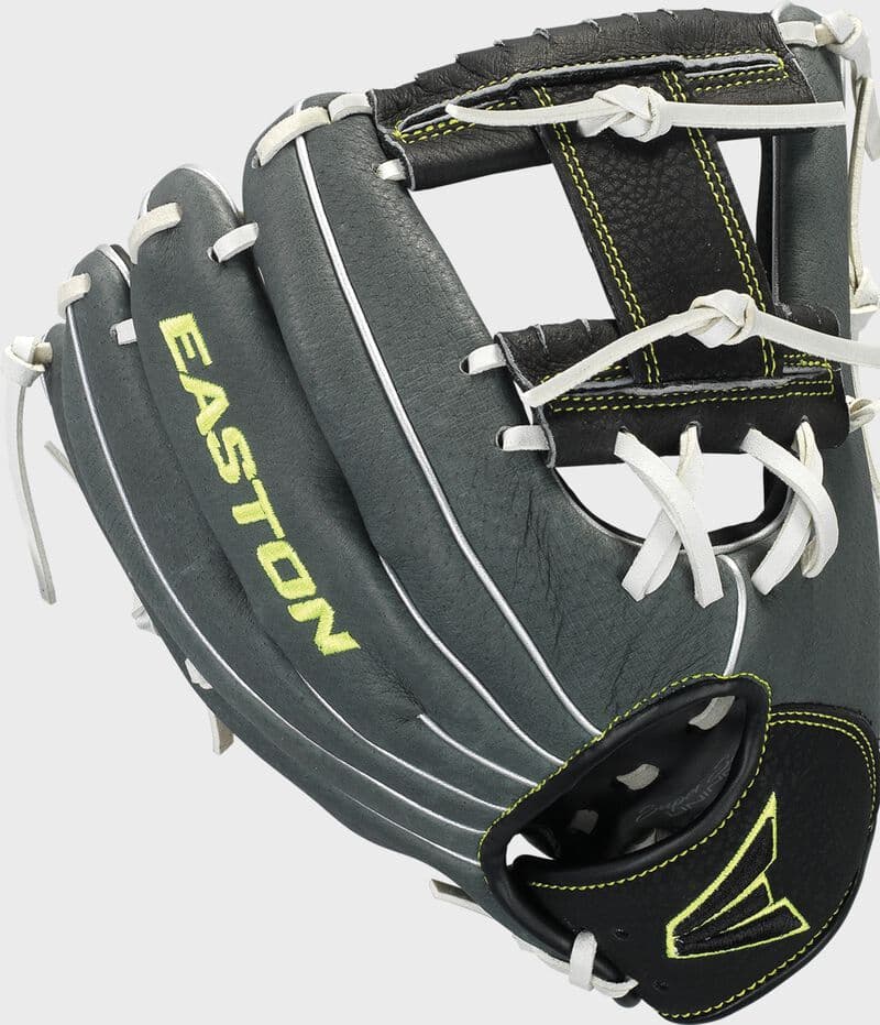 Easton 2021 Professional Youth 10-Inch Youth Glove, youth gloves: photo from Easton