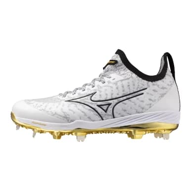 Men's Mizuno Pro Metal Baseball Cleat, metal cleats: photo from Mizuno
