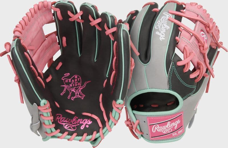 Rawlings Heart of the Hide 11.5-Inch Infield Glove, Right Hand Throw, infield gloves: photo from Rawlings