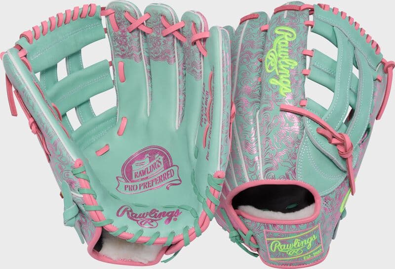 Rawlings Pro Preferred Fernando Tatis Jr. 12.75-Inch Outfield Glove, outfield gloves: photo from Rawlings
