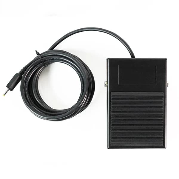 Senaptec Foot Controller, reaction light systems: photo from Senaptec